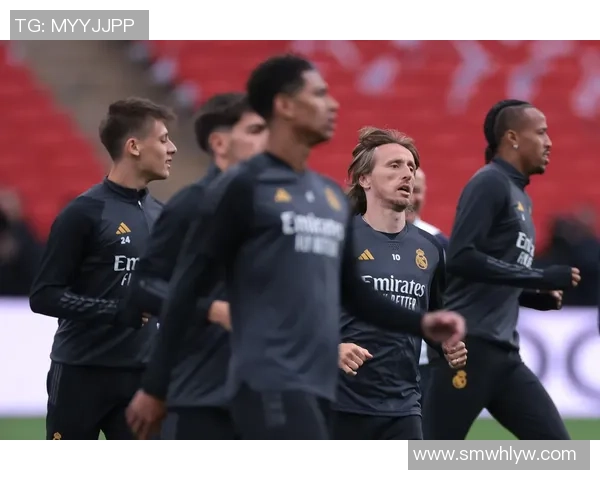 多特蒙德狂胜皇马5-0逆转时刻点燃全场激情解析