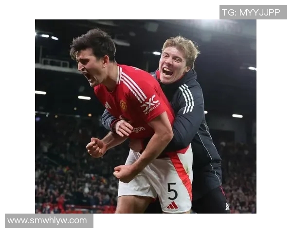 欧联杯曼联大胜本菲卡红牌事件引发全场热议与争议