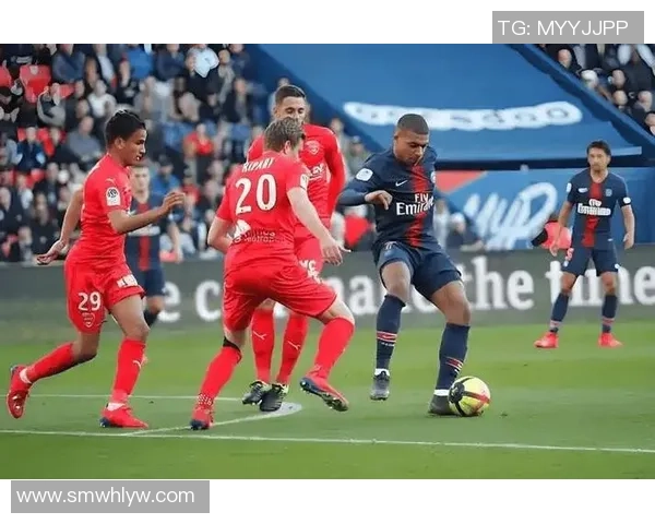 欧联杯精彩对决里昂大胜马竞五球狂潮引发转会热议 欧联杯精彩对决里昂大胜马竞五球狂潮引发转会热议